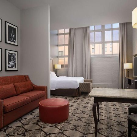 Hampton Inn And Suites New Orleans Convention Center Bagian luar foto