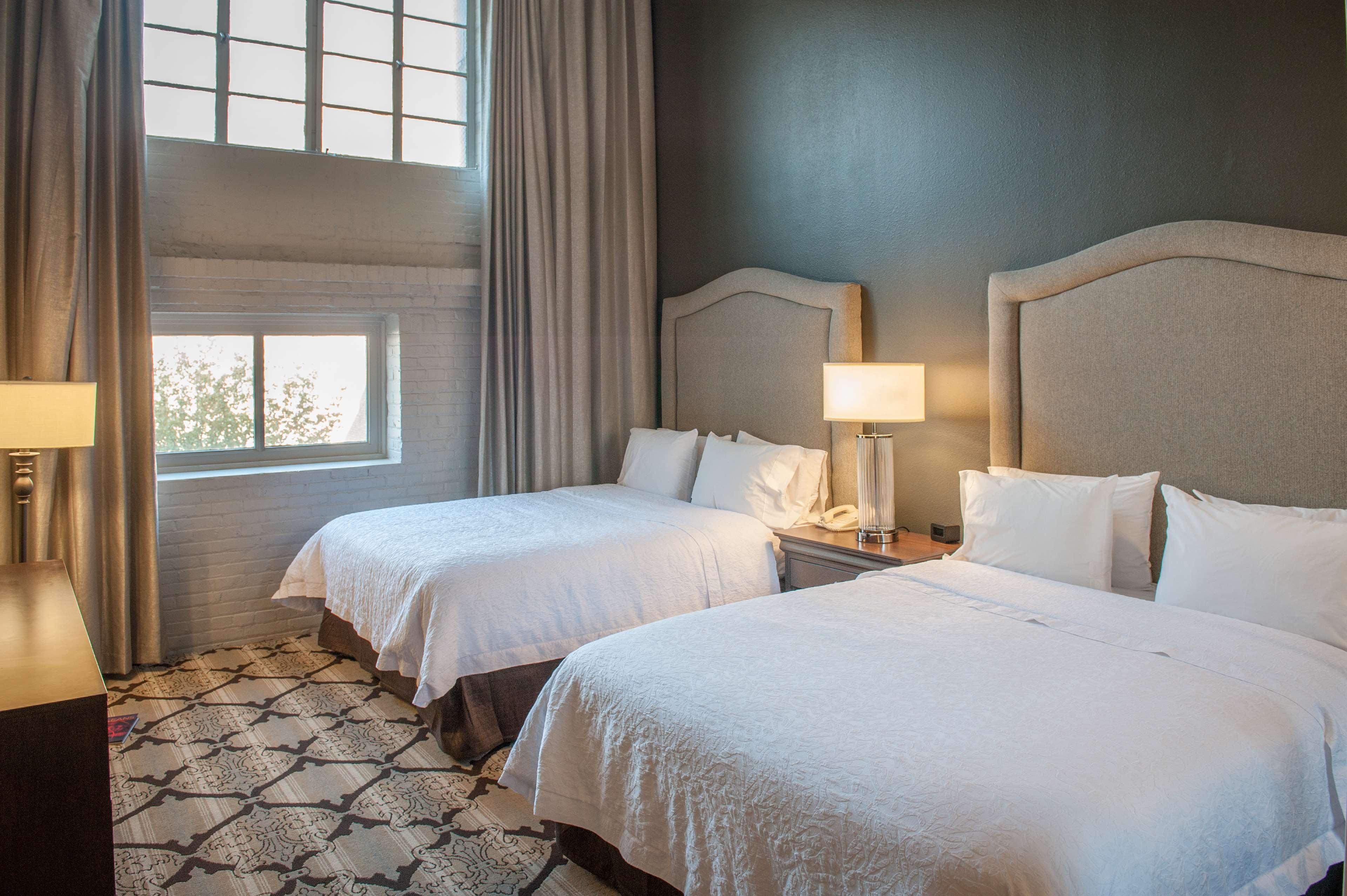 Hampton Inn And Suites New Orleans Convention Center Bagian luar foto