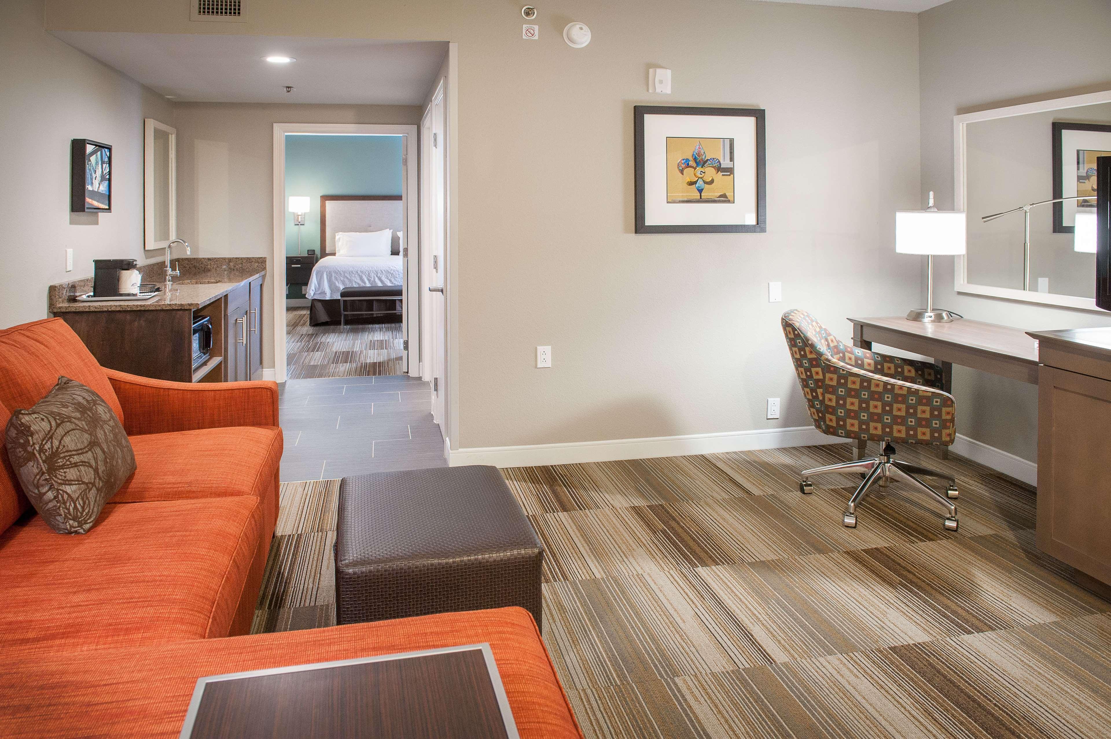 Hampton Inn And Suites New Orleans Convention Center Bagian luar foto