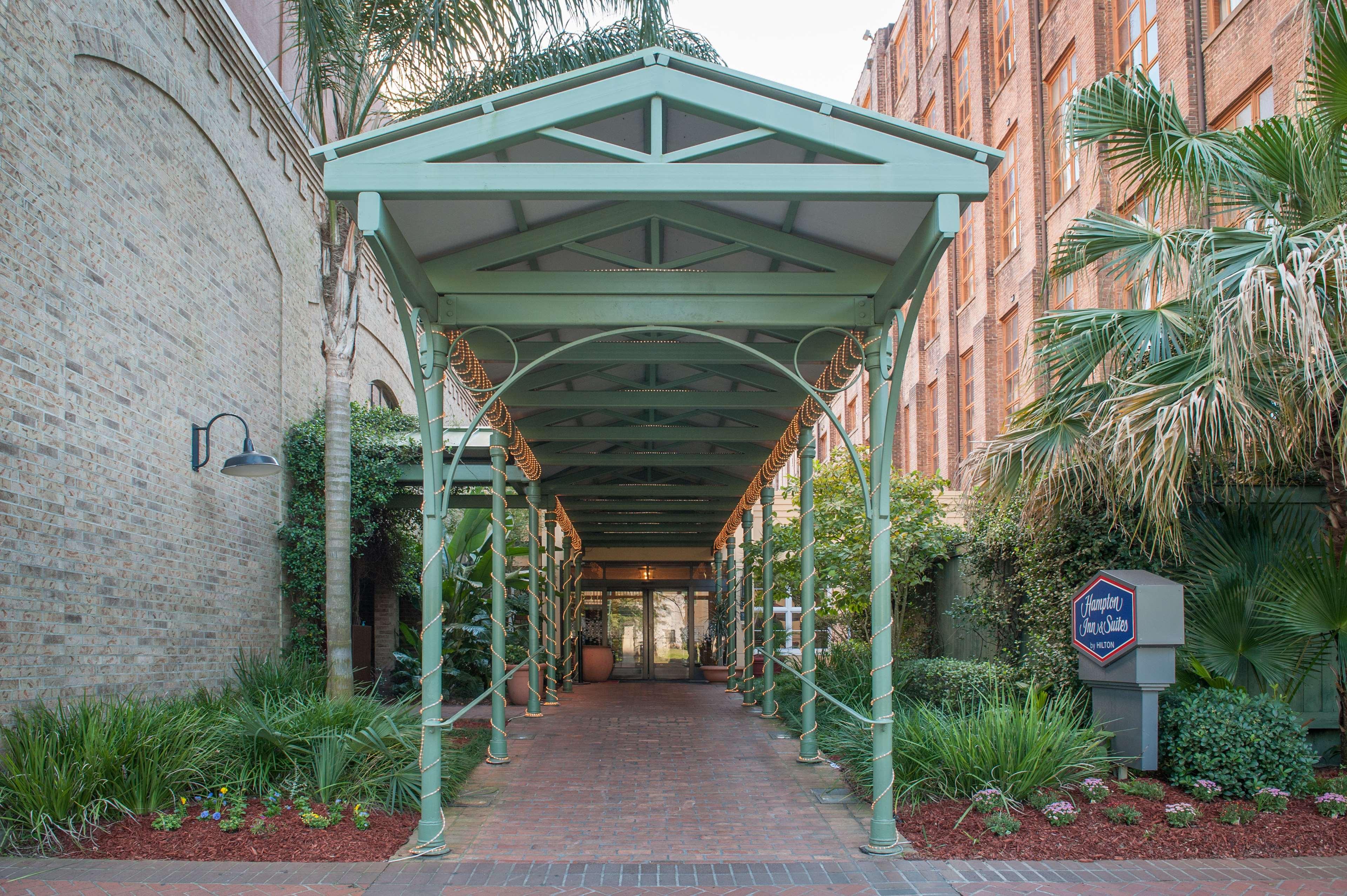 Hampton Inn And Suites New Orleans Convention Center Bagian luar foto