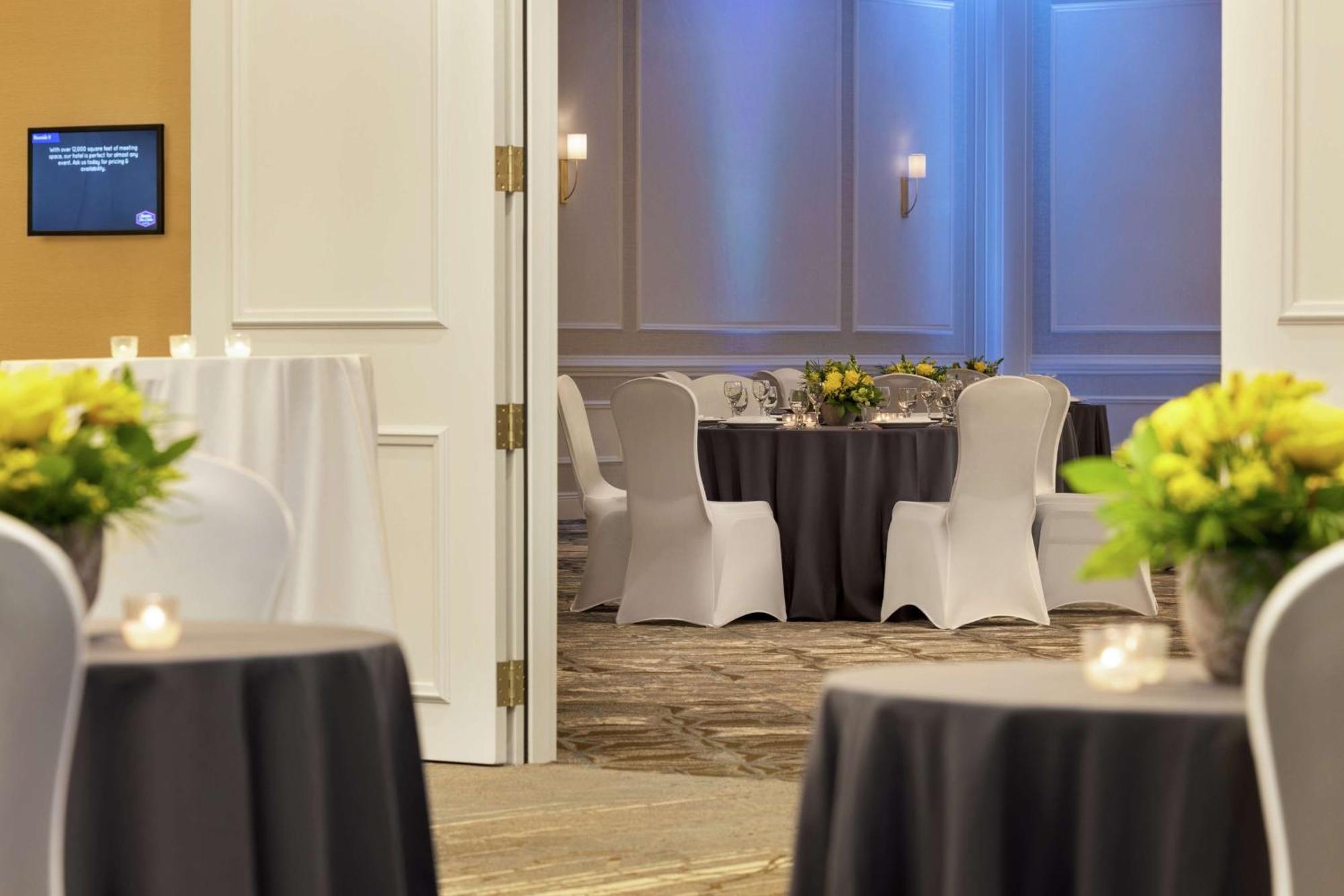 Hampton Inn And Suites New Orleans Convention Center Bagian luar foto