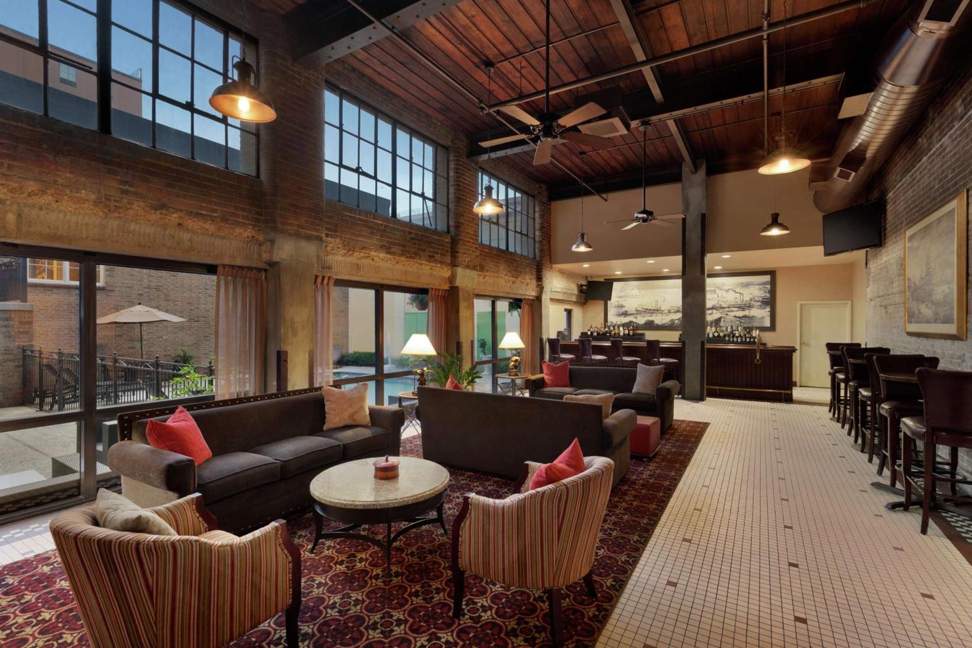 Hampton Inn And Suites New Orleans Convention Center Bagian luar foto